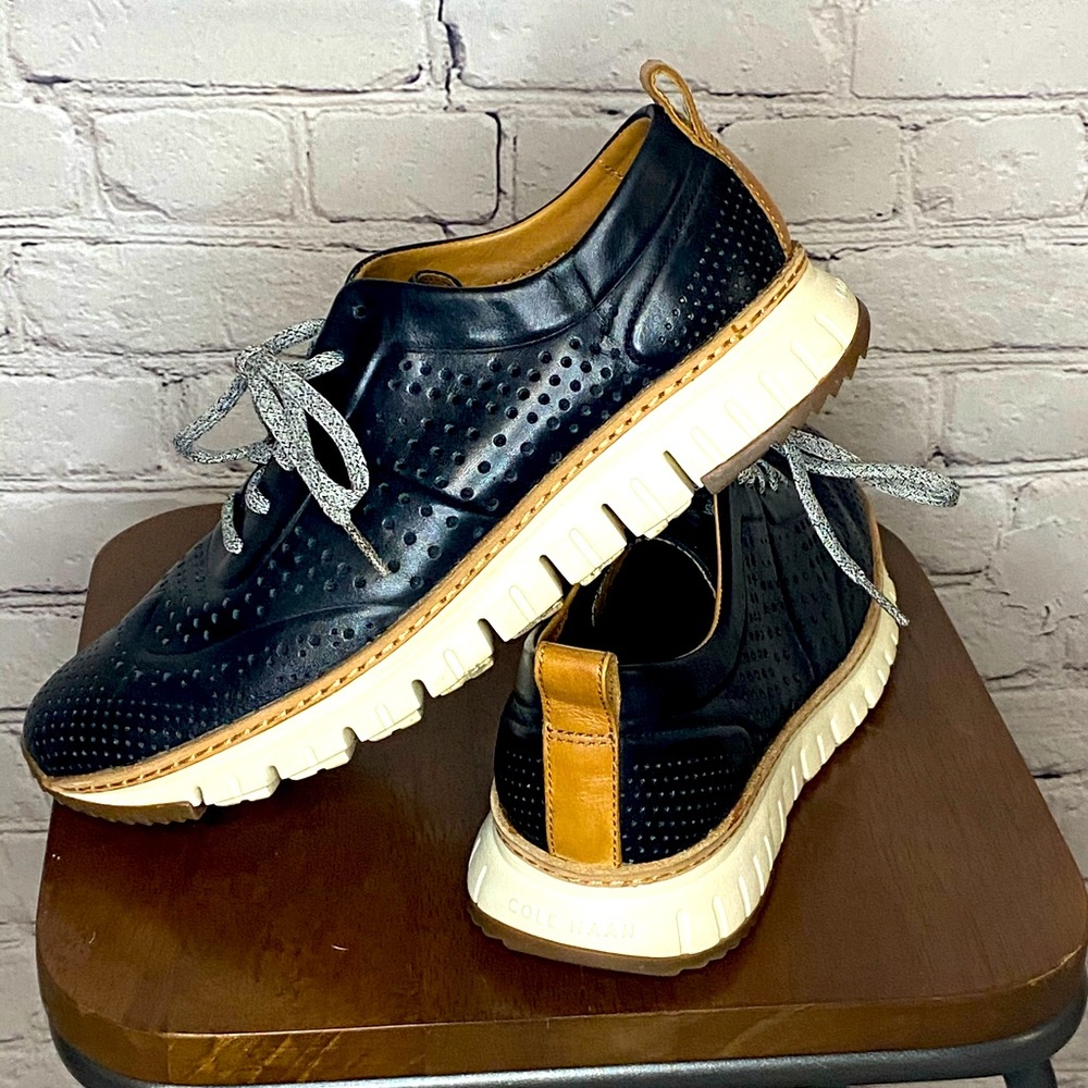 Cole Haan. Size 9, Black/White/Tan